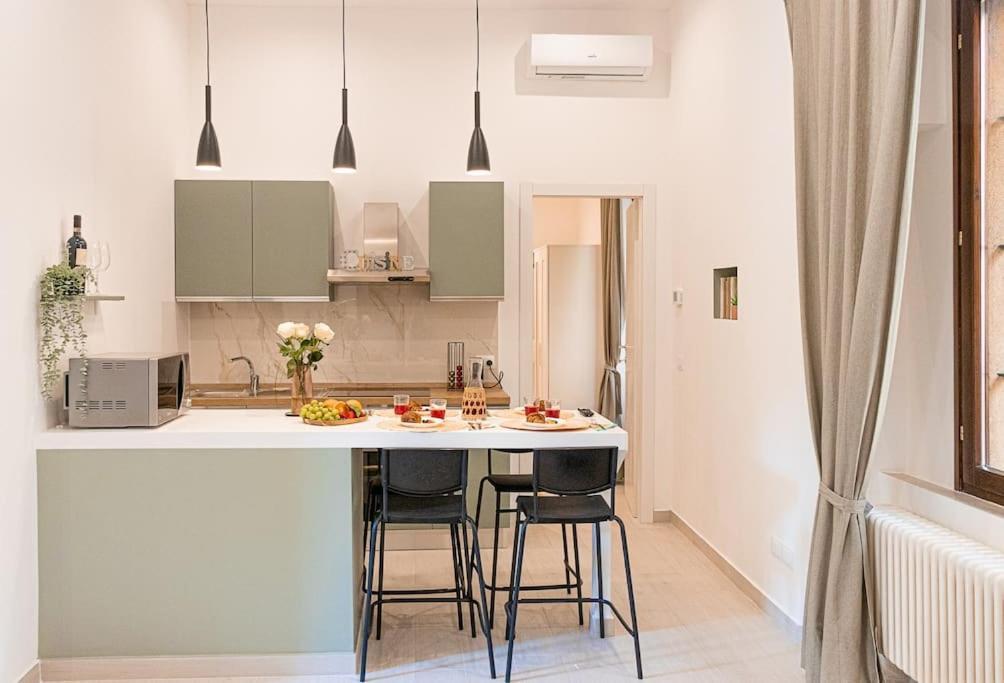 New Private Apt In Como A-C Self Check-In Luaran gambar